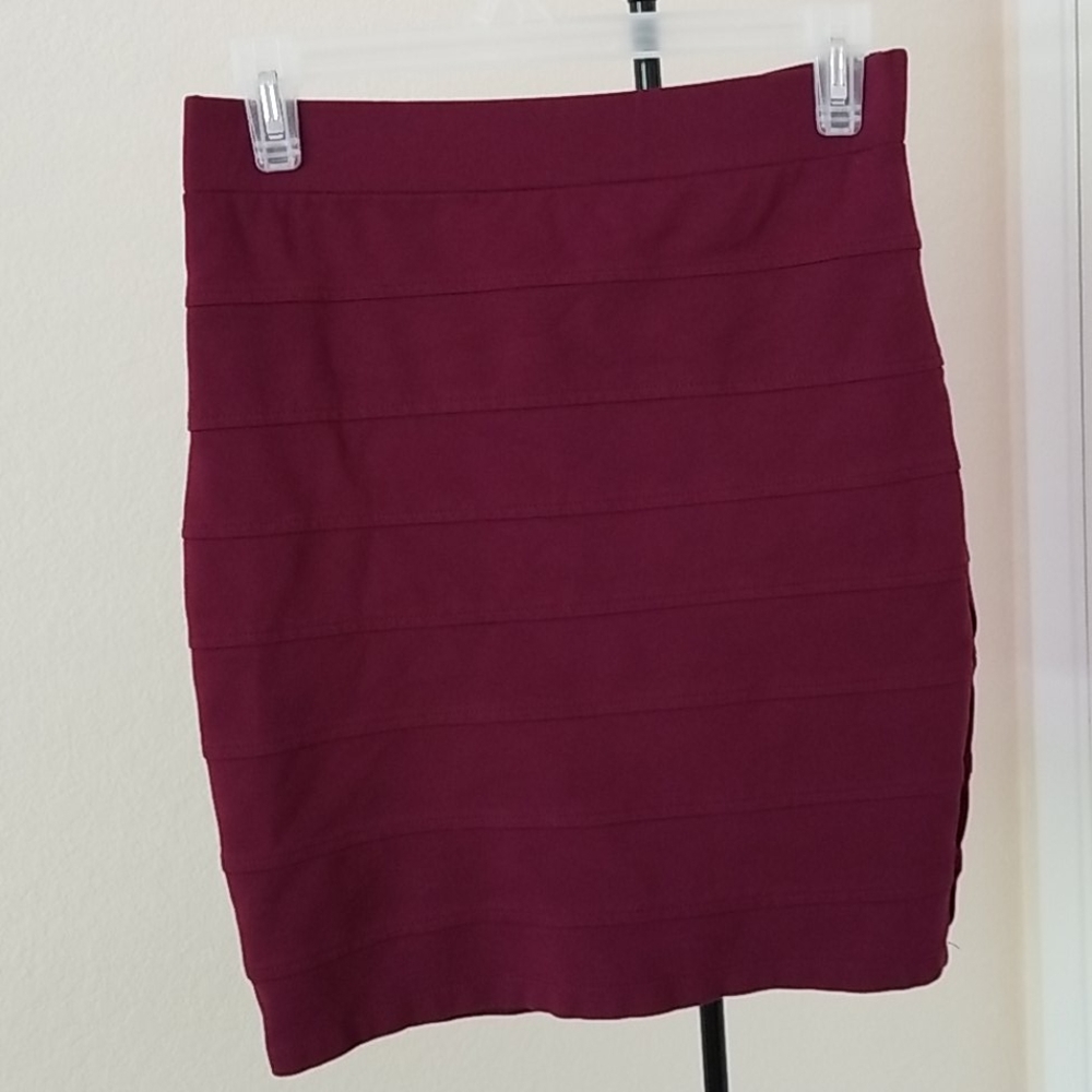Love Culture burgundy mini bandage skirt
